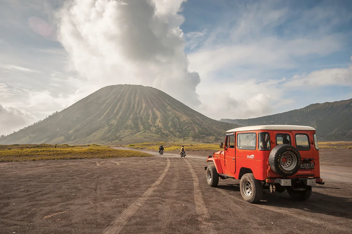 PAKET OPEN TRIP BROMO 3H2M